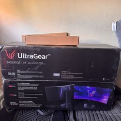 34 Inch UltraGear™ OLED WQHD 240Hz 0.03ms G-Sync Compatible 800R Curved Gaming Monitor