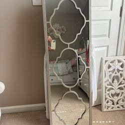 Decorative mirror 