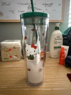 Starbucks Hello Kitty Clear Tumbler