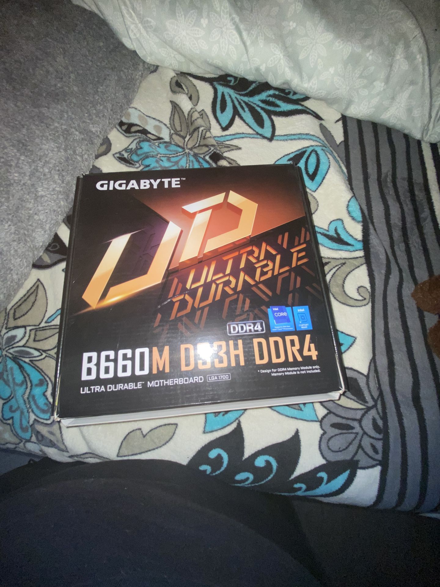 MOTHERBOARD