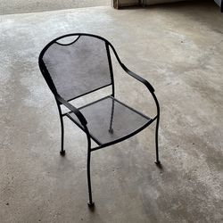 4 Rod Iron Yard Chairs