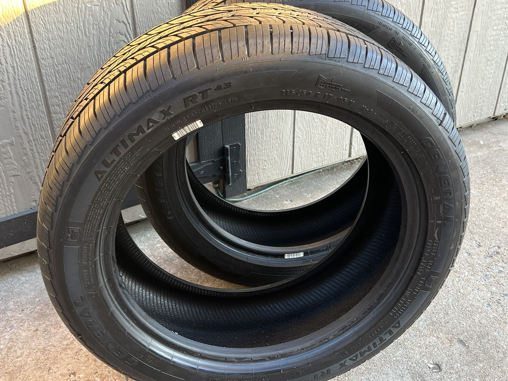 General Altimax RT43 Tires