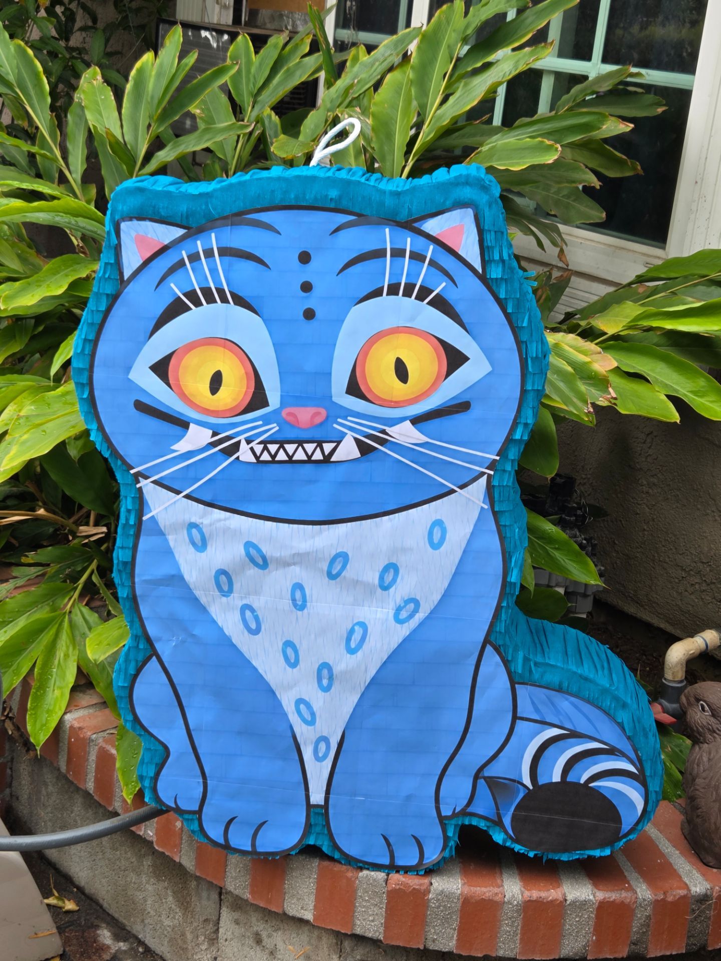 Glo's Custom Made Piñatas