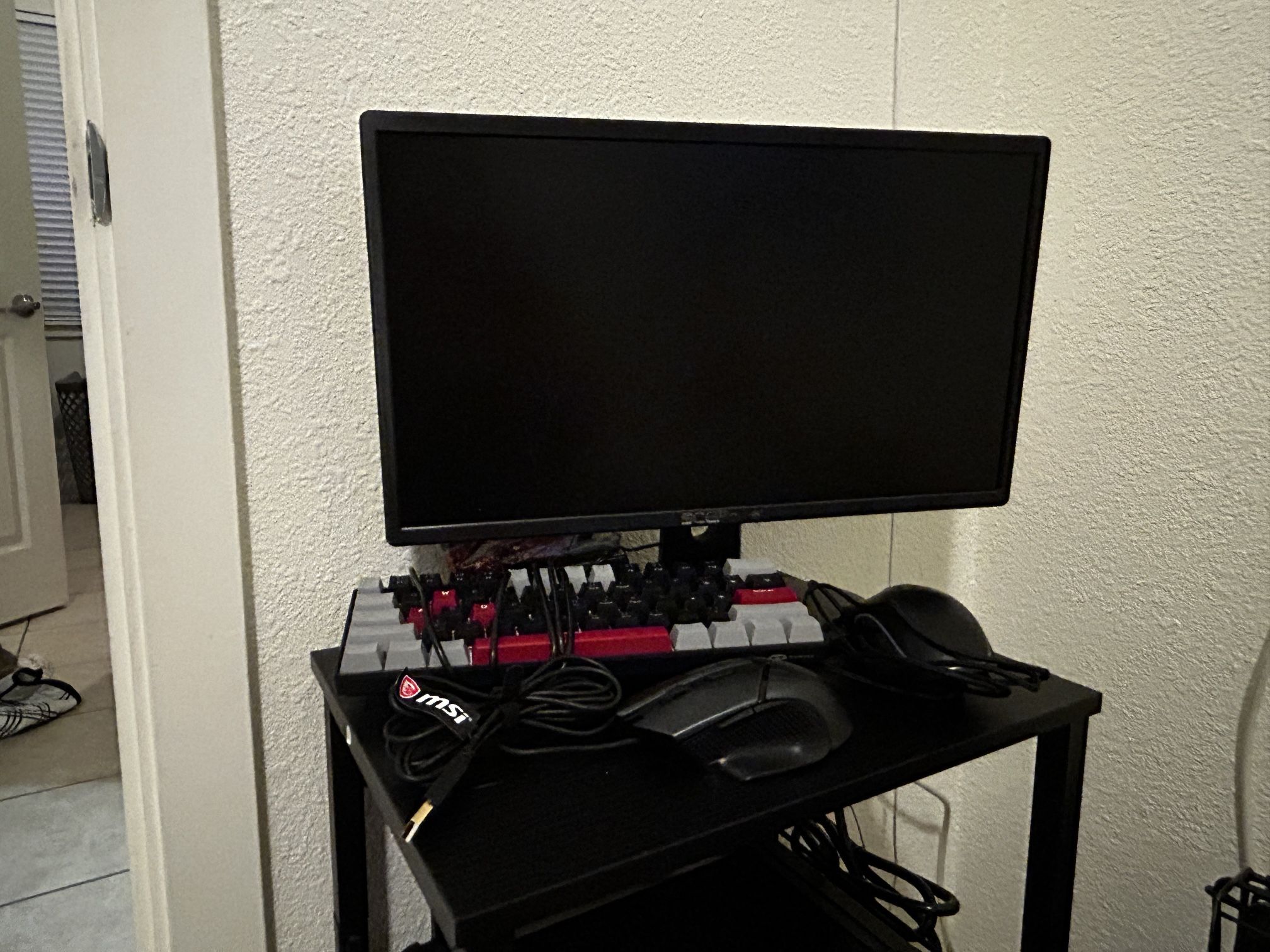 Monitor, Keyboard, Mouse