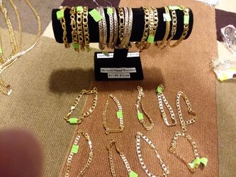 Lot of about 25! Gold & Silver Wrist Bracelets / Necklaces
