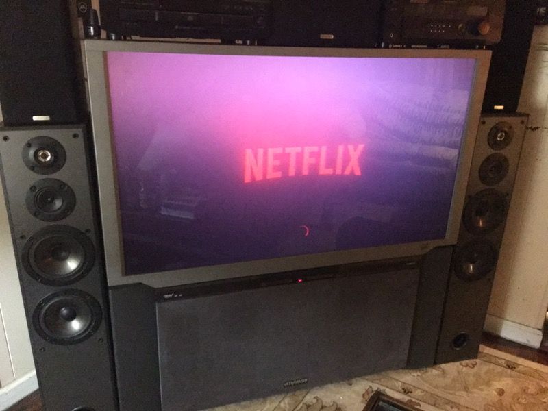 Hitachi 52 inch Flat Screen HD tv