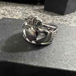 Claddagh Ring (Size 8)