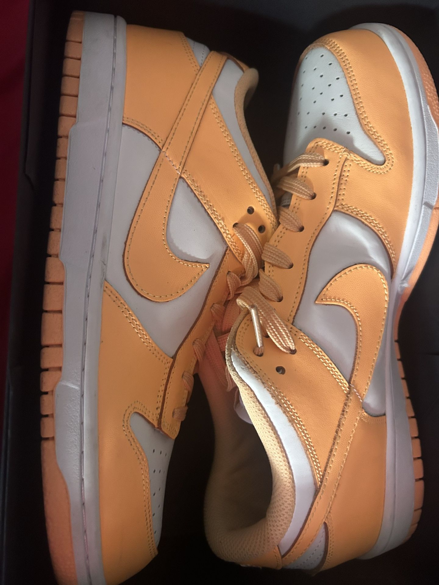 Nike Dunk Low "Peach Cream" sneakers