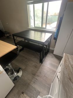 Dining Table Set