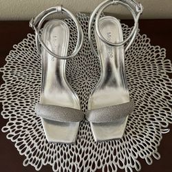 Tacones/Heels