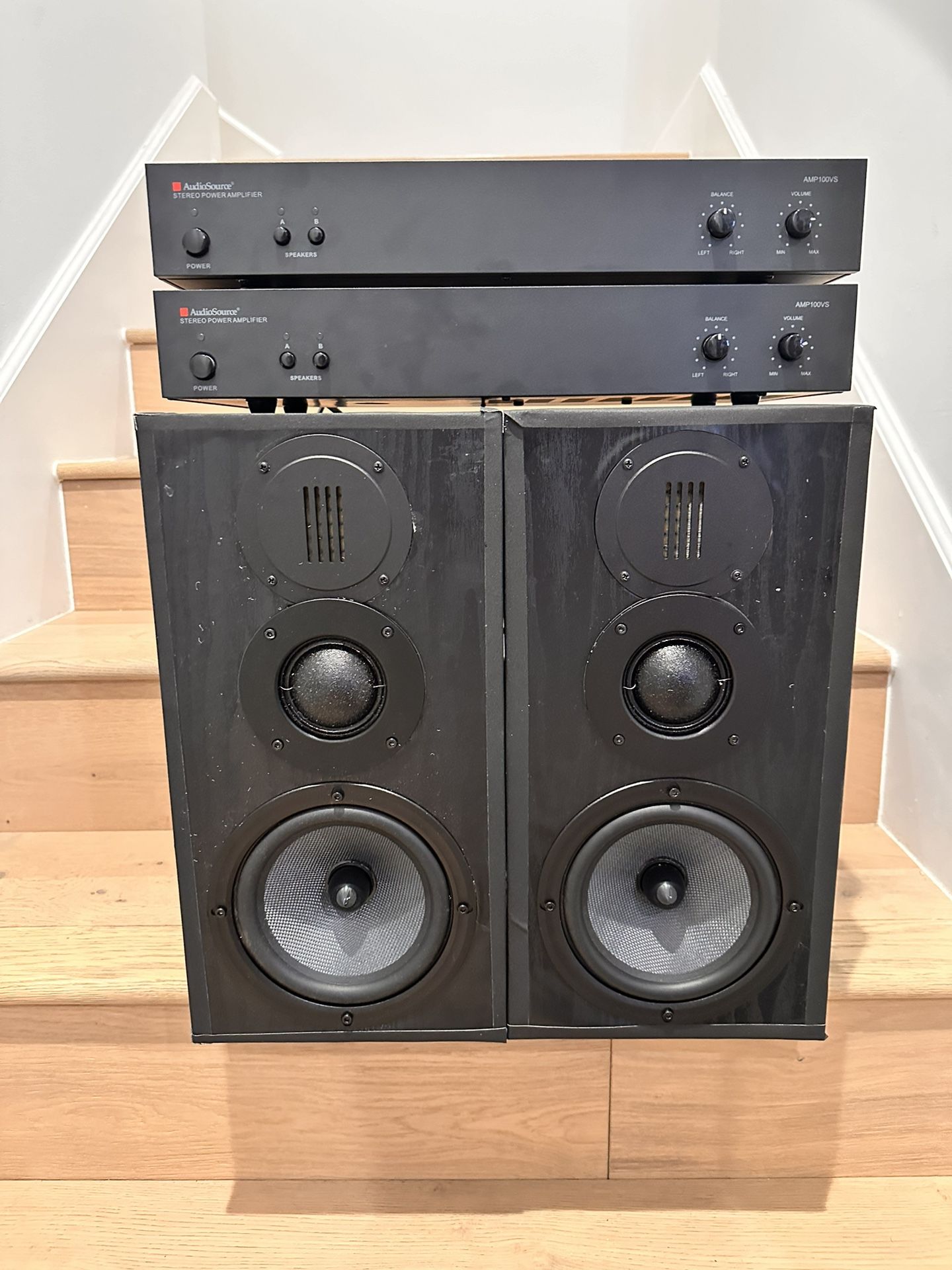 HiVi Swans 3.1 w/ 2x AudioSource Amp 100VS
