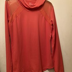 Zella Long Sleeve T-Shirt With Hood Size M 