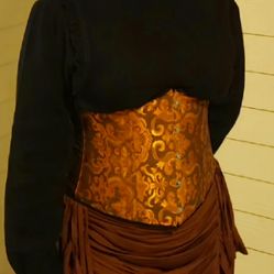 WOMEN'S COSTUME OUTFIT