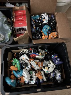 REFURBISHED Official Nintendo GameCube Controllers $30-500 each