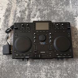 Stanton SCS.4DJ Digital DJ Mixstation