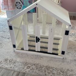 Dog House For Sale 