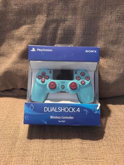PS4 controller (Berry Blue)