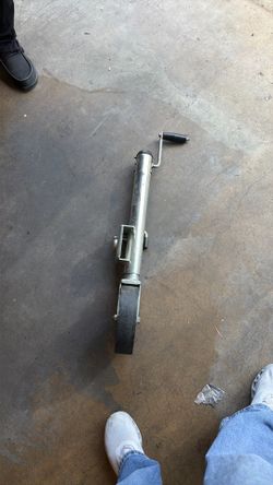 Trailer jack