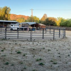 Round Pen, Approximately 50 Feet Circumference