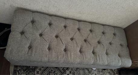 Storage ottoman