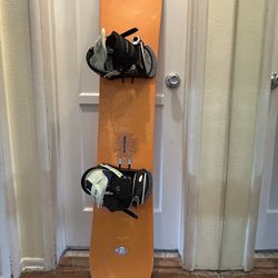 Jeenyus 146 Snowboard with Burton Custom Medium Bindings-$220 OBO