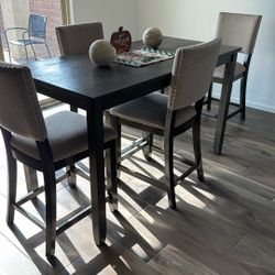 Dining Table Chairs And Pictures