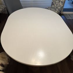 SOLID WOOD DINING TABLE WITH REMOVABLE LEAF AND 5 CHAIRS 45” OR (Add Leaf To Get 65” Table)