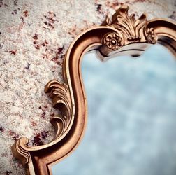 Wall Mirror Vintage/ Hollywood Regency Gilt / Gold frame rococo, baroque