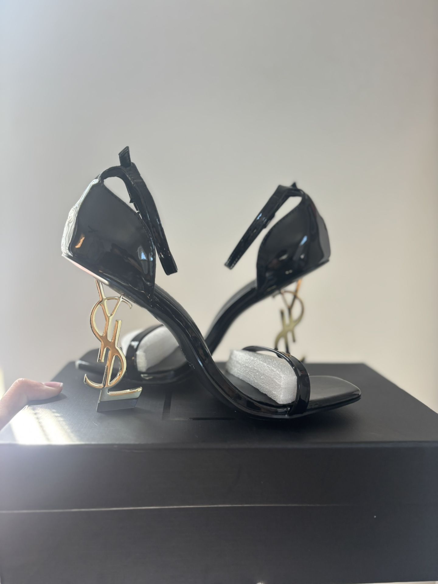 heels Size 7 Women