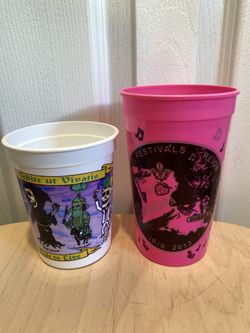 Set of 2 Mardi Gras plastic cups 2013