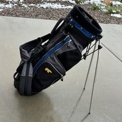 Golf Bag Jack Nicklaus Golden Bear Lightweight carry stand + Rainhood - $50 (Arvada)