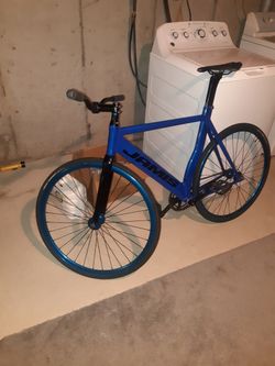 Jamis Sonic Fixed Gear bike 2016 fixie for Sale in Brooklyn, NY