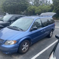 20007 Dodge Grand Caravan 