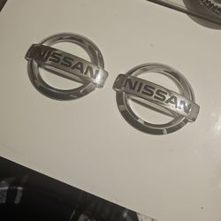 13-19 Nissan Sentra Trunk Lid Emblem