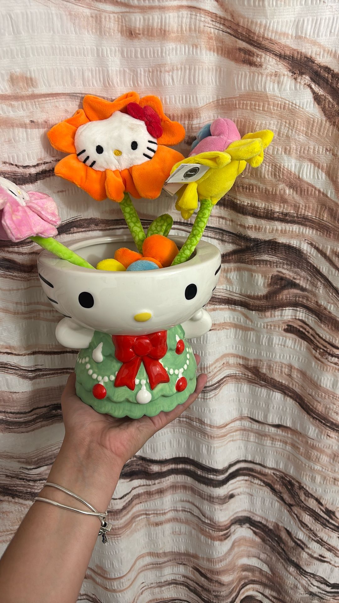 Hello Kitty Flower Pot