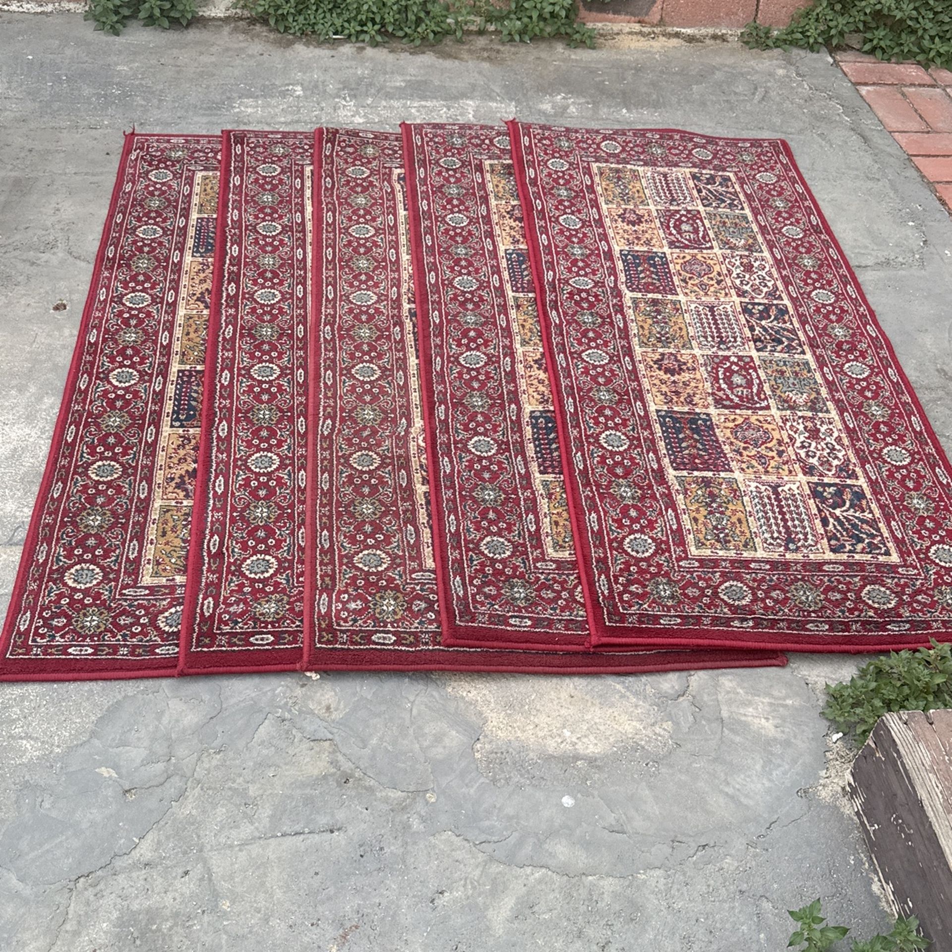 Carpet 70”/30” 5 Pieces