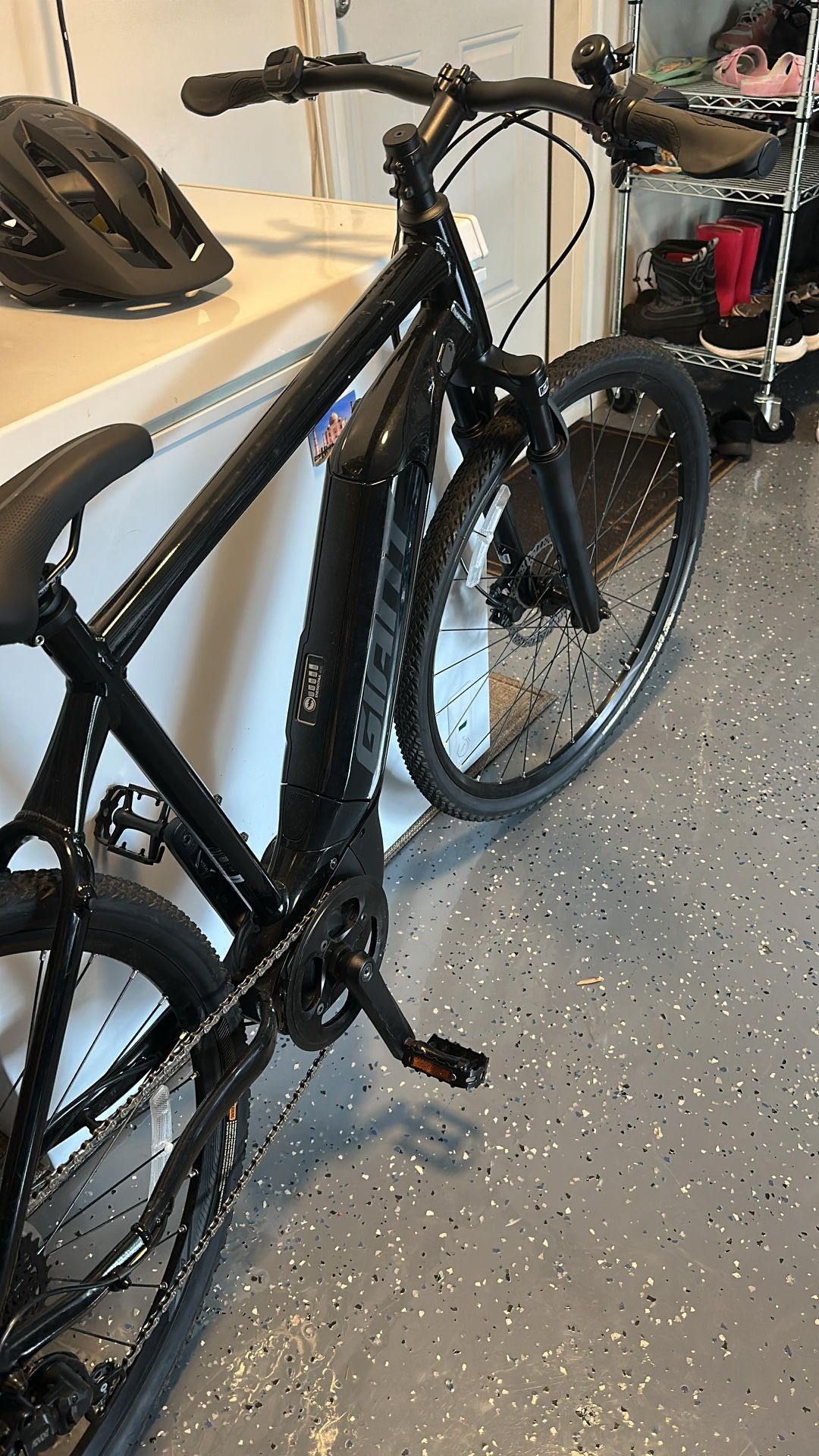 Giant Roam E+ Hybrid Electric Bike