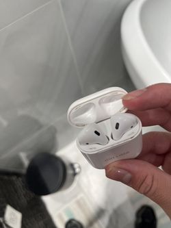 AirPods