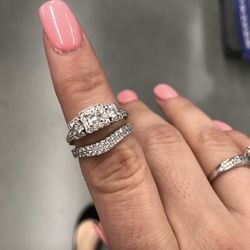 Diamond Engagement Ring