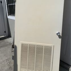 Door With AC Vent (36”x80”)