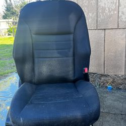Dodge Charger Seat 