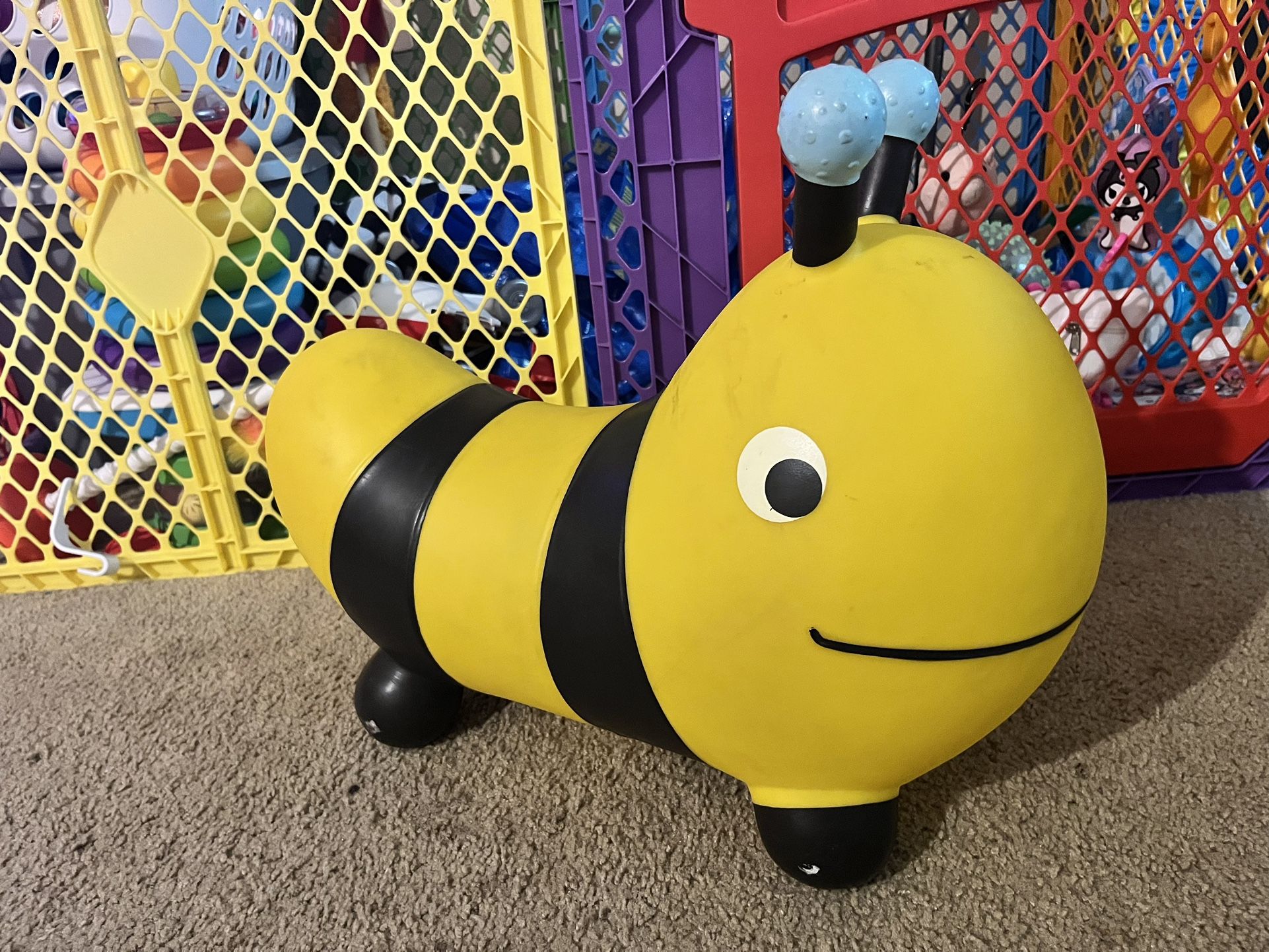 FREE Bouncy Ride-on Bee