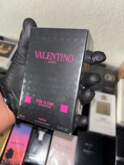 Valentino born in Roma Extradose