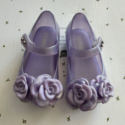 Mini Melissa Size 5