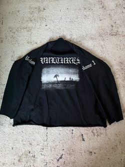 YE Vultures Vol. 1 Long sleeve