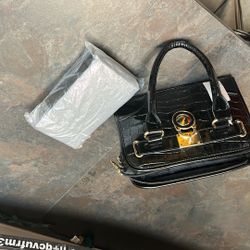 Black Handbag With Wallet