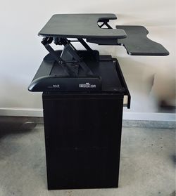 Varidesk black size list in the photo free desk