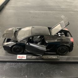 07 Model Lamborghini