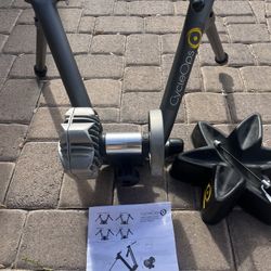 CycleOps Fluid Trainer