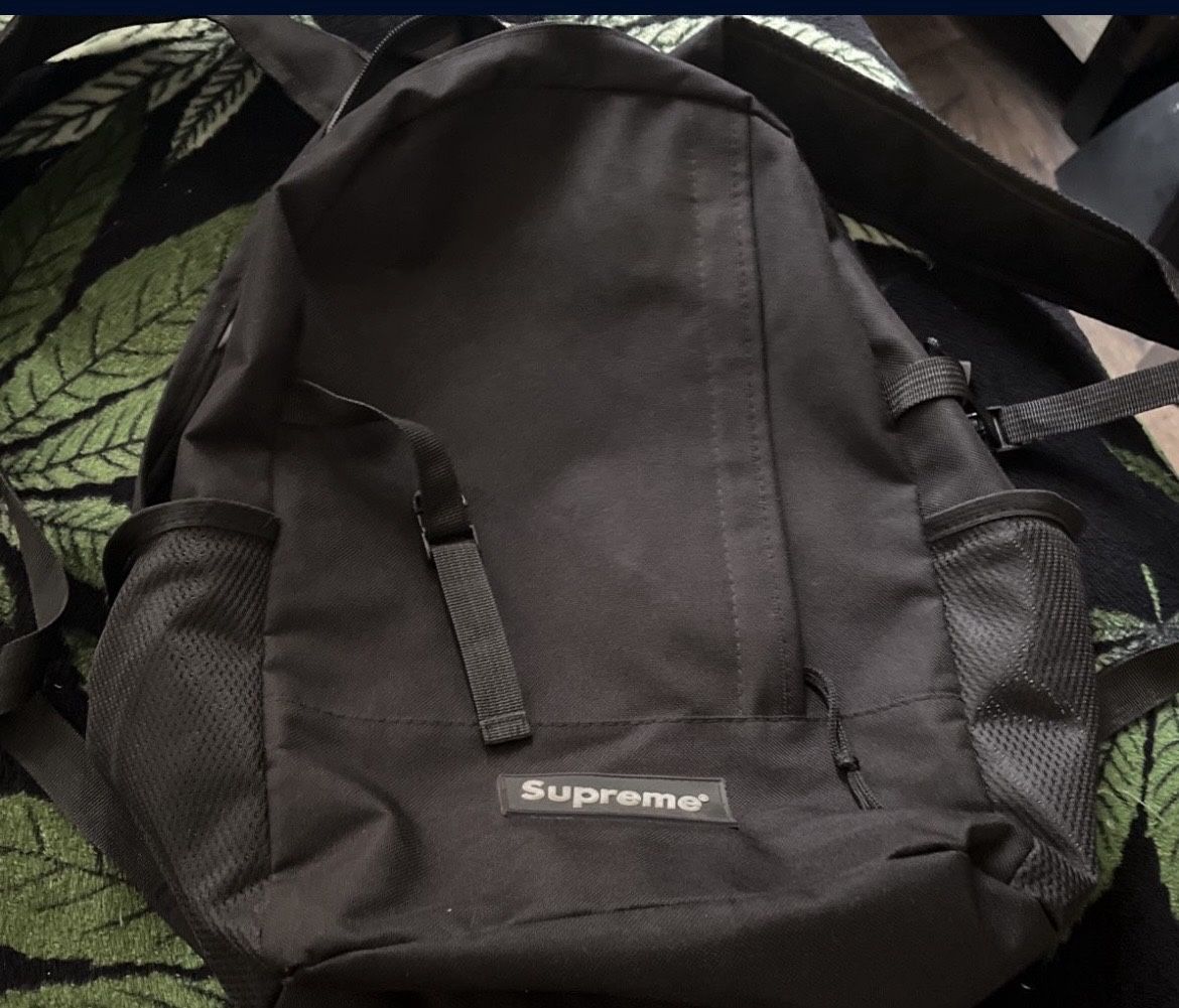 Supreme Back Pack